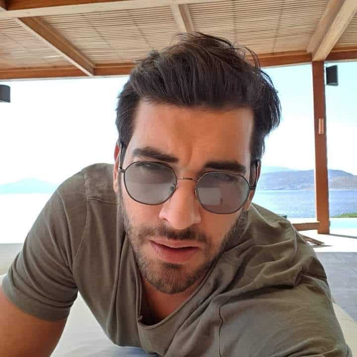 Μάνος Ιωάννου βιογραφικό! Η ηλικία, το ύψος, η καταγωγή, οι σπουδές, και τα κιλά