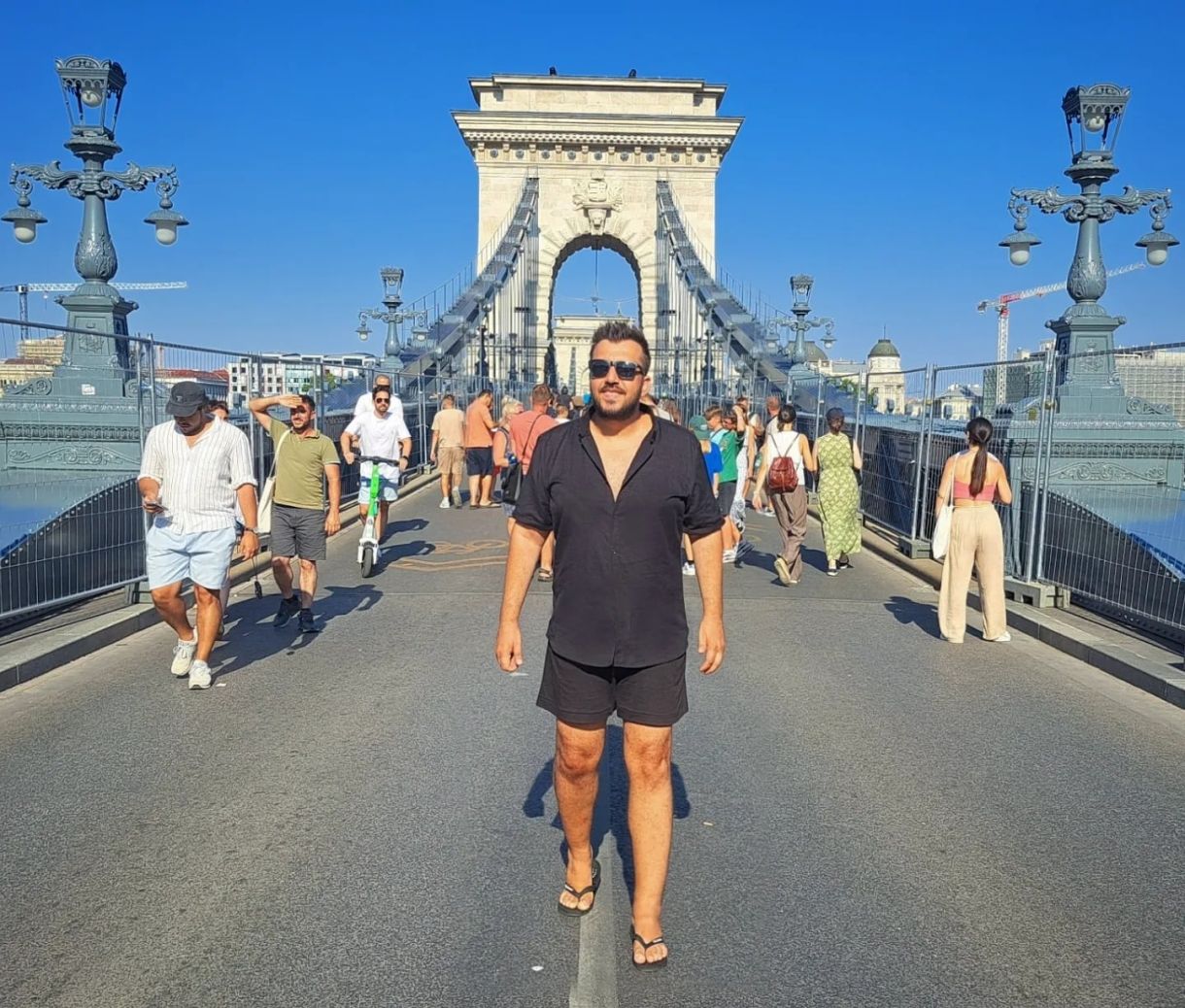 Αρτ Αντιμιάν βιογραφικό 2