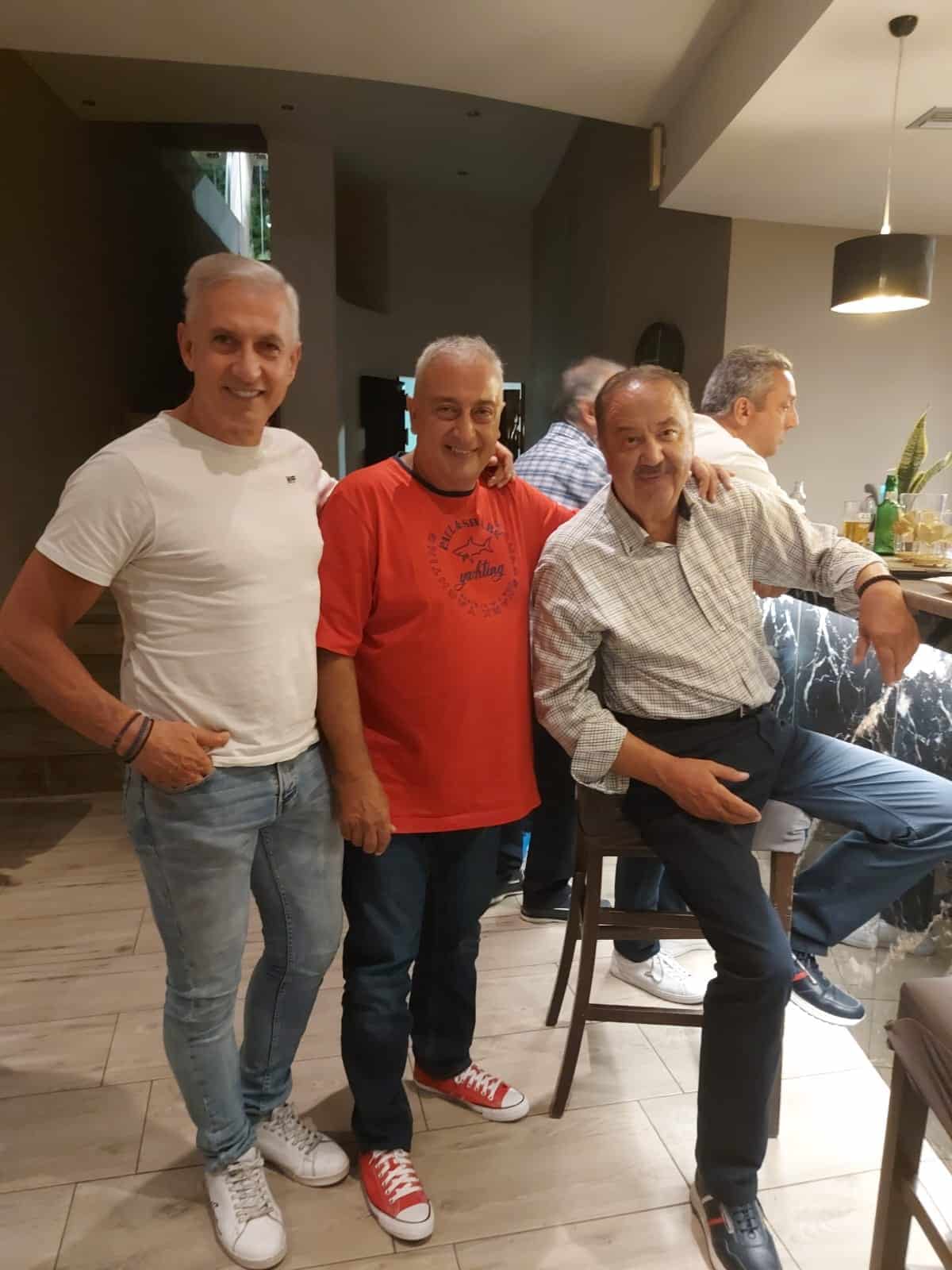 Τάσος Κωστής βιογραφικό Η προσωπική ζωή η ηλικία το ύψος η καταγωγή οι σπουδές και τα κιλά