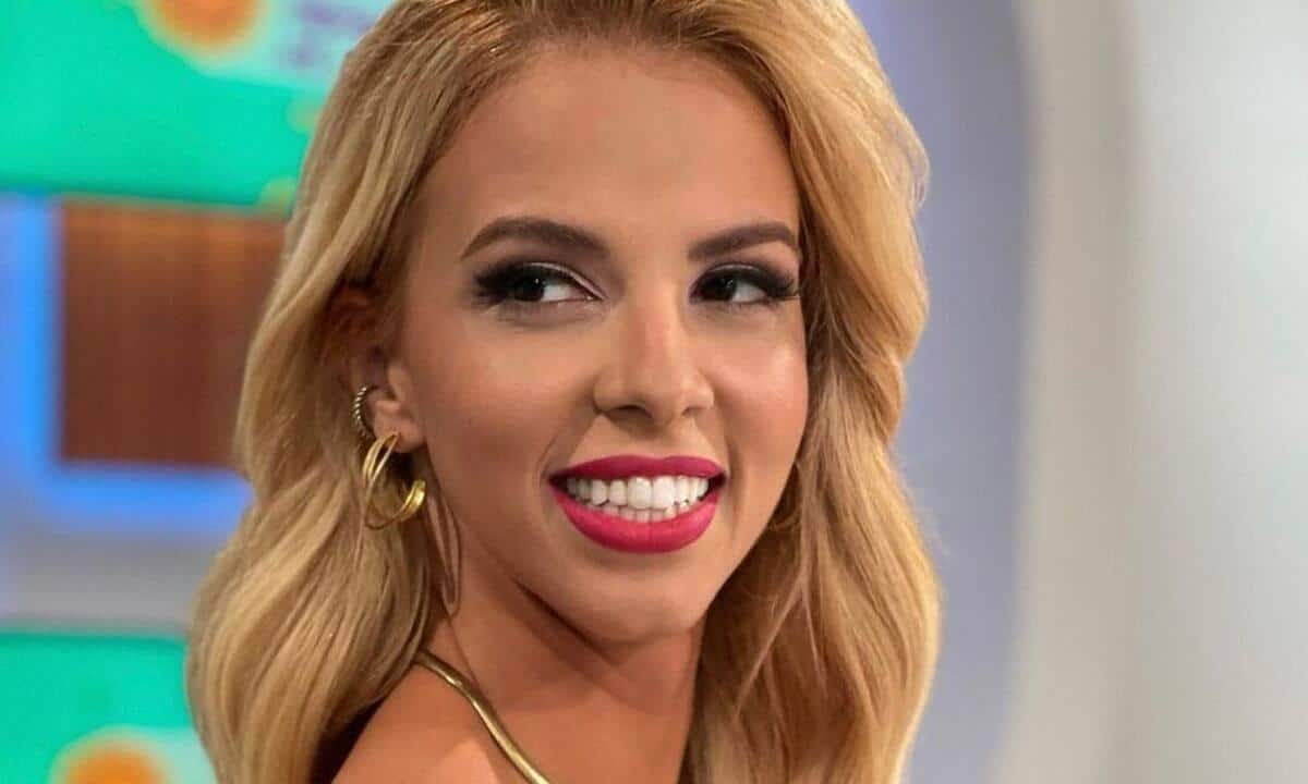 Τζένη Μελιτά βιογραφικό σήμερα! Η προσωπική ζωή, η ηλικία, το ύψος, η καταγωγή, οι σπουδές, και τα κιλά