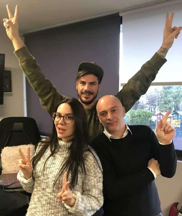 Άκης Πετρετζίκης βιογραφικό σήμερα! Η προσωπική ζωή, η ηλικία, το ύψος, η καταγωγή, οι σπουδές, και τα κιλά 2