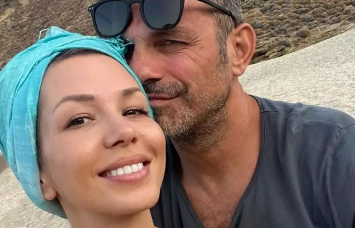Ντέμης Νικολαΐδης βιογραφικό σήμερα! Η προσωπική ζωή, η ηλικία, το ύψος, η καταγωγή, οι σπουδές, και τα κιλά