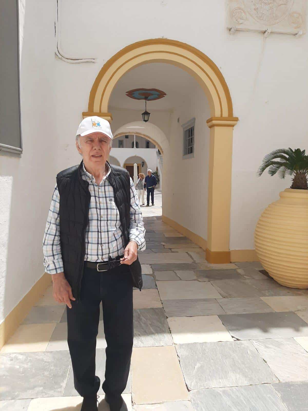 Παύλος Γερακάρης ηλικία! Η 50 ετών καριέρα στην τηλεόραση, βιογραφικό, οικογένεια, παιδιά