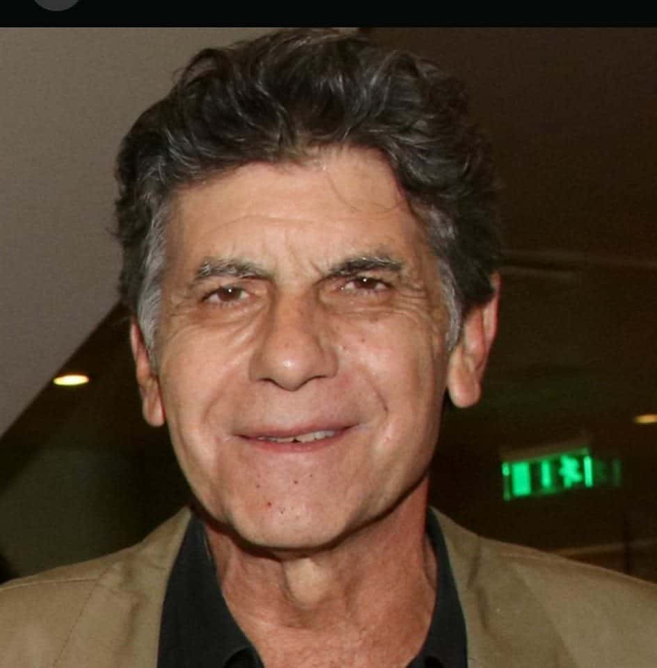 Γιάννης Μπέζος βιογραφικό σήμερα! Η προσωπική ζωή, η ηλικία, το ύψος, η καταγωγή, οι σπουδές, και τα κιλά 17