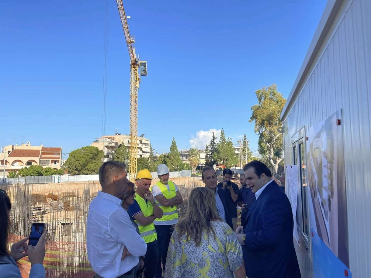 Γιώργος Παπανικολάου Κυριάκος Πιερρακάκης