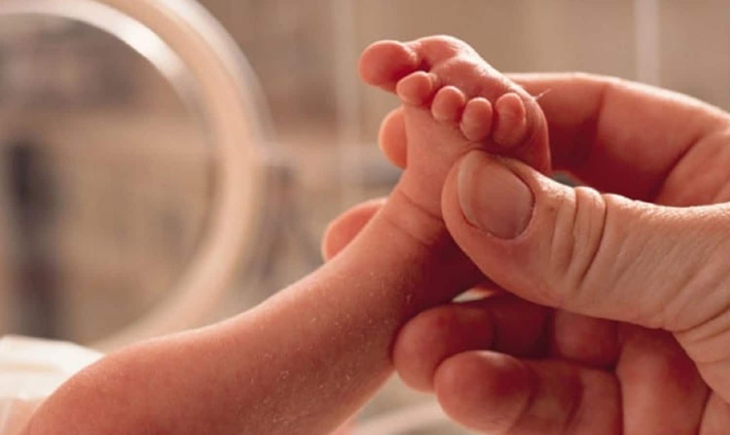 Ελλάδα: 200 χιλ. ΓΕΝΝΗΣΕΙΣ από γυναίκες μετά τα 39!