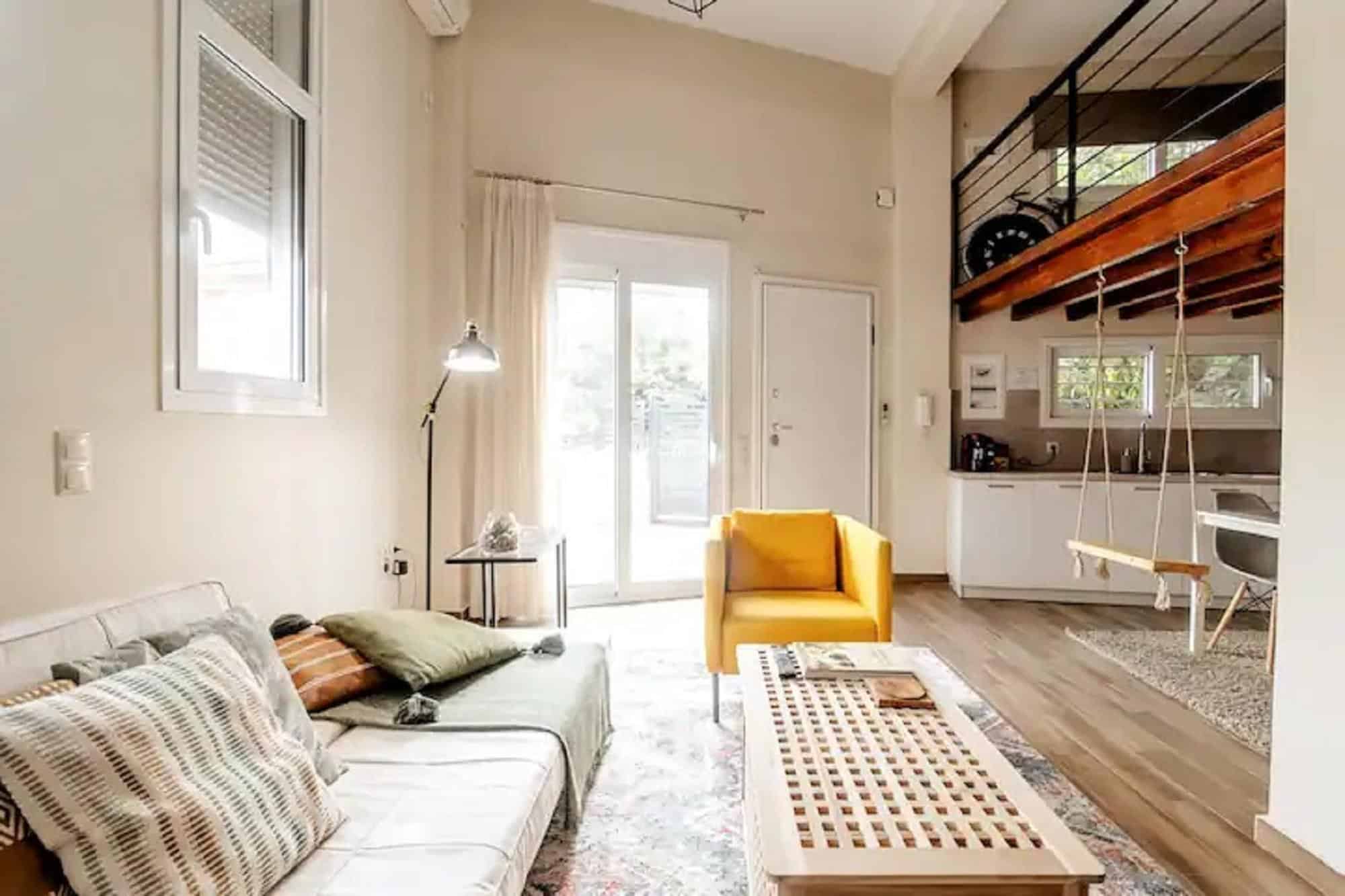 Ενοικιαζόμενα με AIRBNB! Έτσι ΧΡΕΩΚΟΠΗΣΑΝ τα ΞΕΝΟΔΟΧΕΙΑ μέσα σε 10 χρόνια!