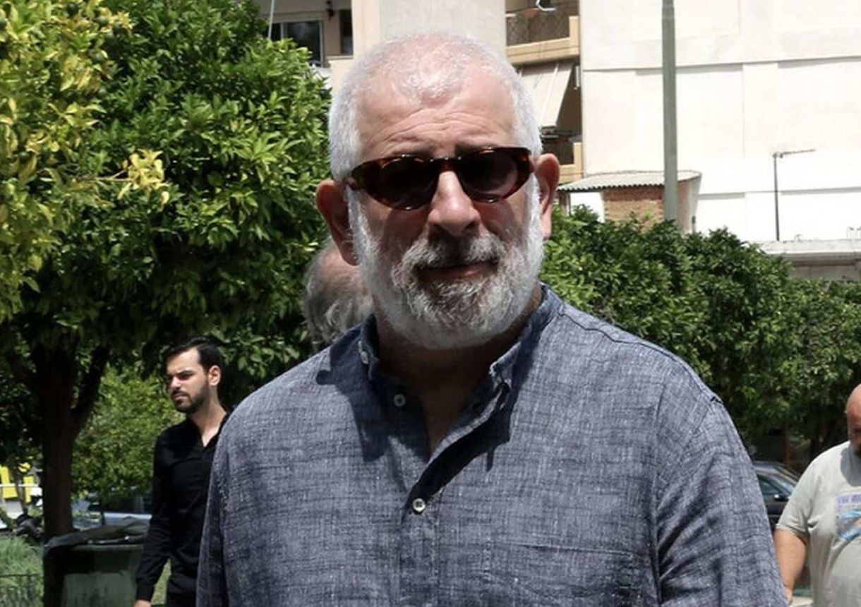 Πέτρος Φιλιππίδης: Επιδεινώθηκε η υγεία του! Ο Σπύρος Μπιμπίλας ΔΕΝ ανακοίνωσε την ΘΛΙΒΕΡΗ είδηση!
