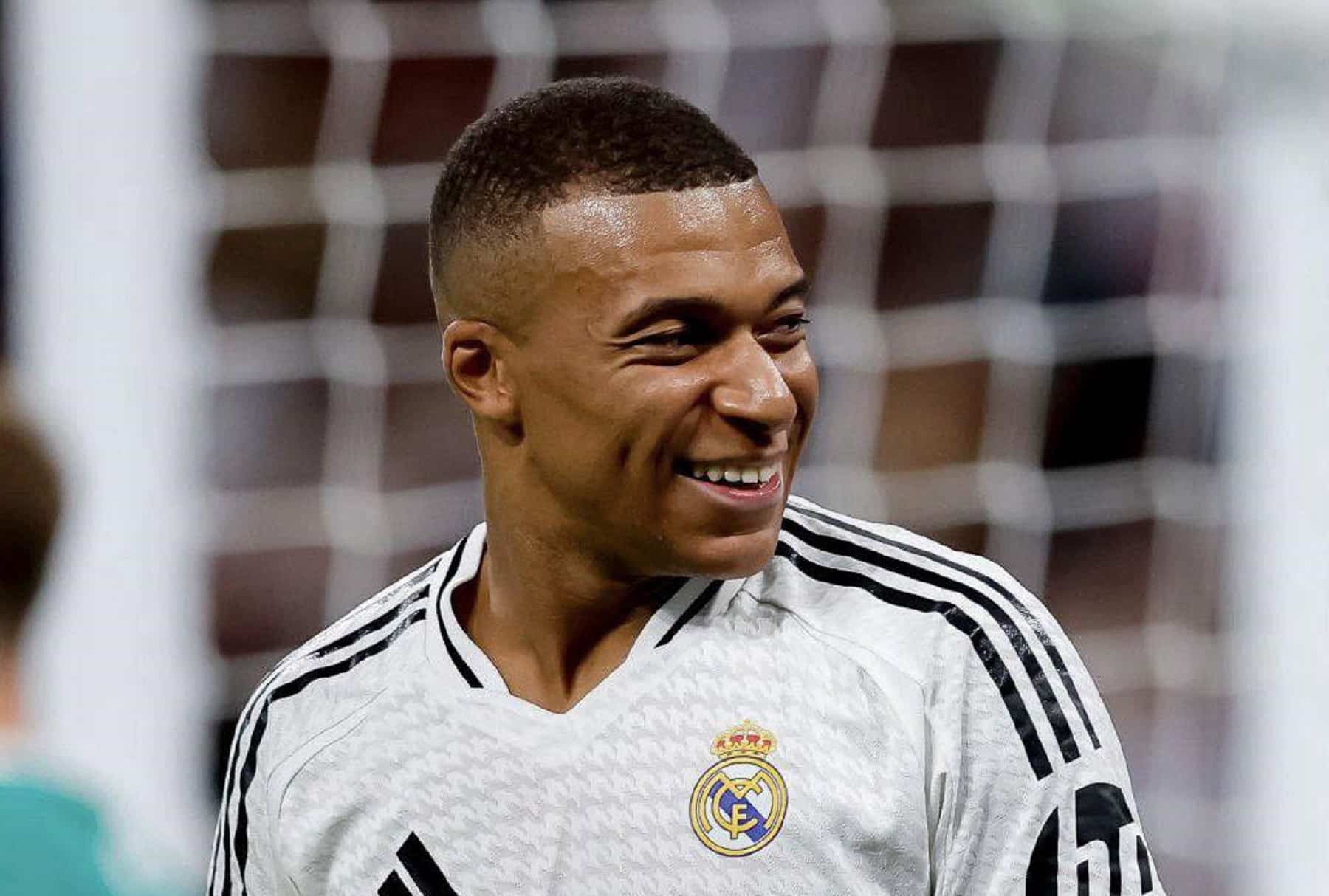 Kylian Mbappé: “Είτε λέει ψέματα είτε είναι ανόητος”