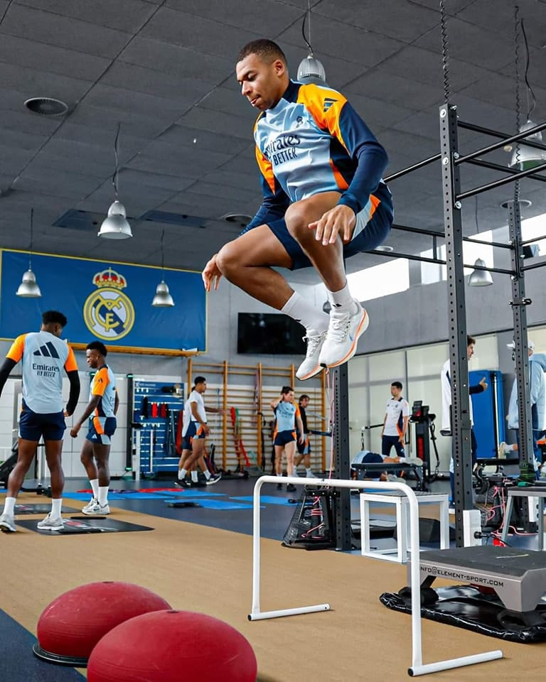 Kylian Mbappé Κατηγορίες, σκάνδαλα και πρωτοσέλιδα! Το όνομά του σε υπόθεση βιασμού