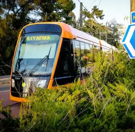 tram athina.jpg e1729791414234