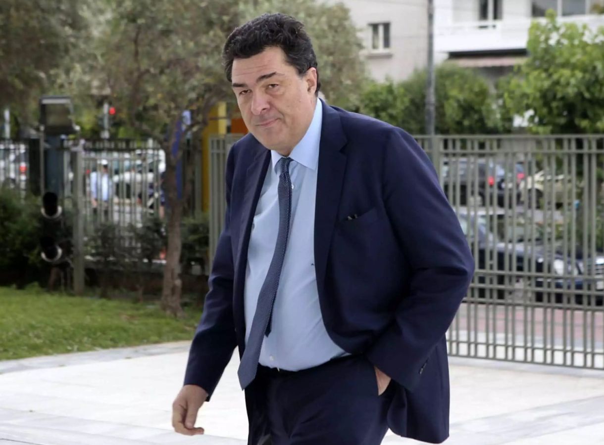 Αλέξης Παπαχελάς βιογραφικό ηλικία ύψος! 40 χρόνια επιτυχίες. Η σύζυγος, τα παιδιά.. 4