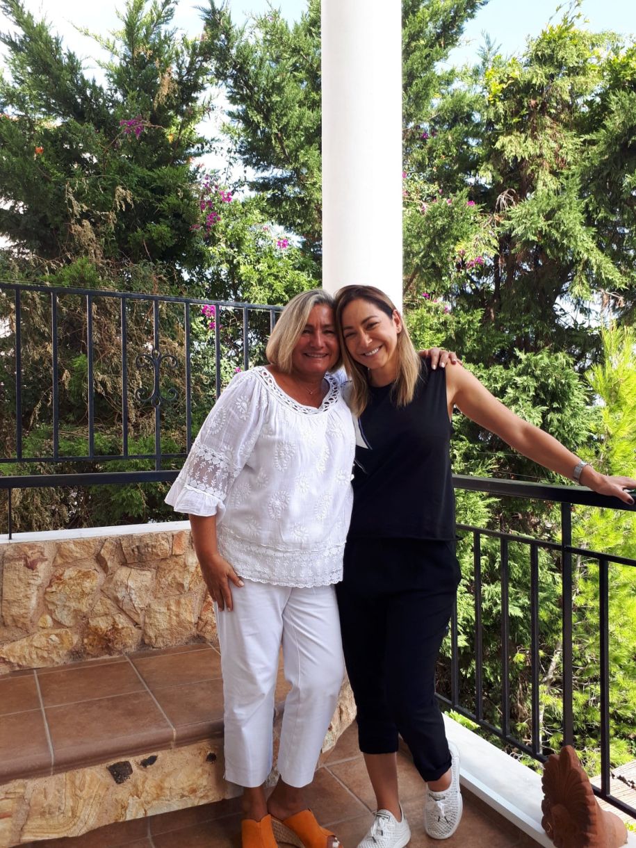 Λουκίλα Καρρέρ Πλέσσα ηλικία και η μεγάλη διαφορά με το Μίμη Πλέσσα