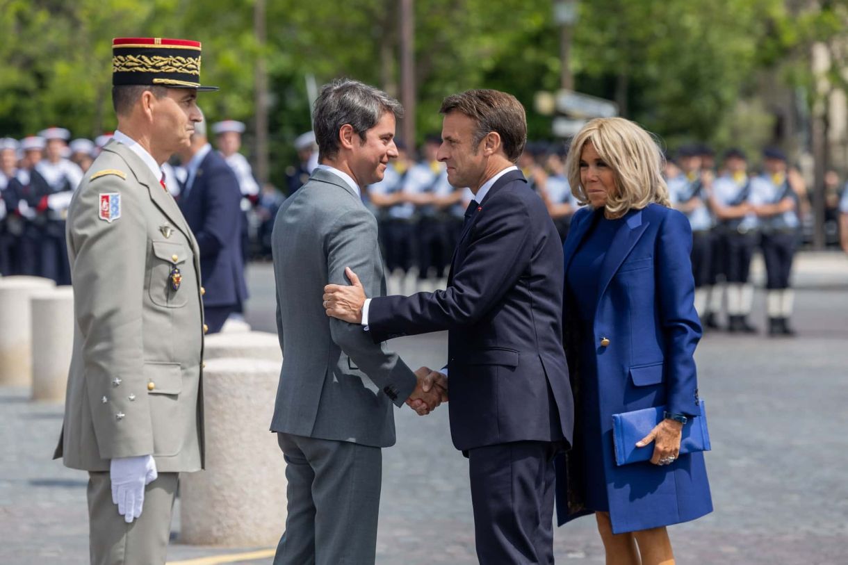 Εμμανουέλ Μακρόν βιογραφικό:Τα 24 χρόνια διαφορά ηλικίας με την σύζυγο του Brigitte Macron, τα 17 χρόνια γάμου…