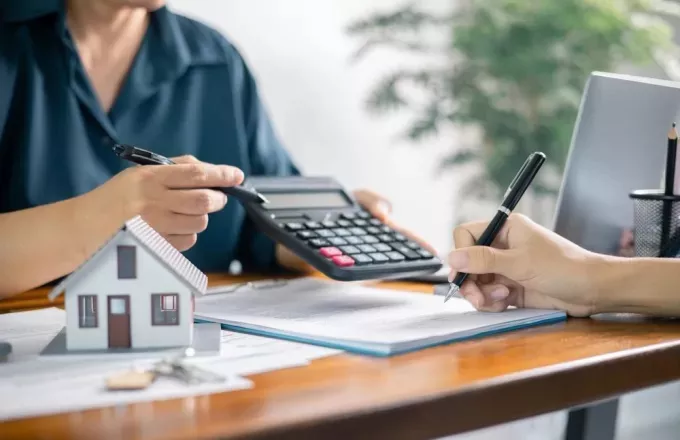 3 Χρόνια μετά… μείωση σε 420.000 στεγαστικά δάνεια