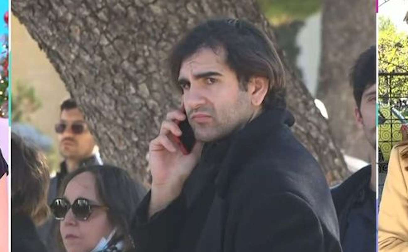 Δημήτρης Φιλιππίδης: Πήγε στην κηδεία του Δημήτρη Ήμελλου ο γιος του Πέτρου!