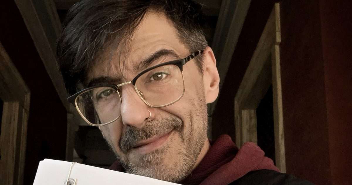 Μιθριδάτης ΗΛΙΚΙΑ! Ο καλλιτέχνης που…γέρασε στα θρανία