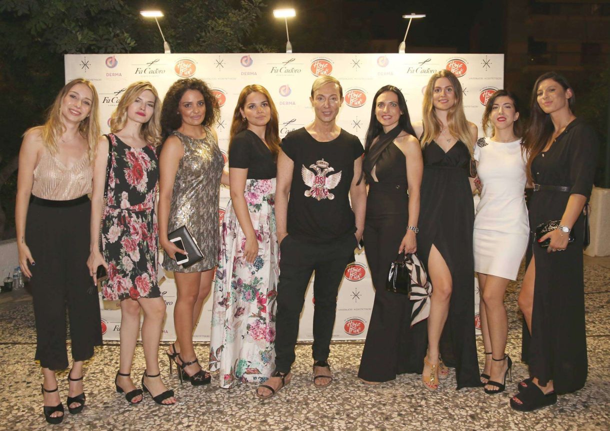 Βασίλειος Κωστέτσος! Πες τα ΧΡΥΣΟΣΤΟΜΕ! Μετά από δεκαετίες κάποιος έβαλε τις υπερβολές των γκέι στη θέση τους!