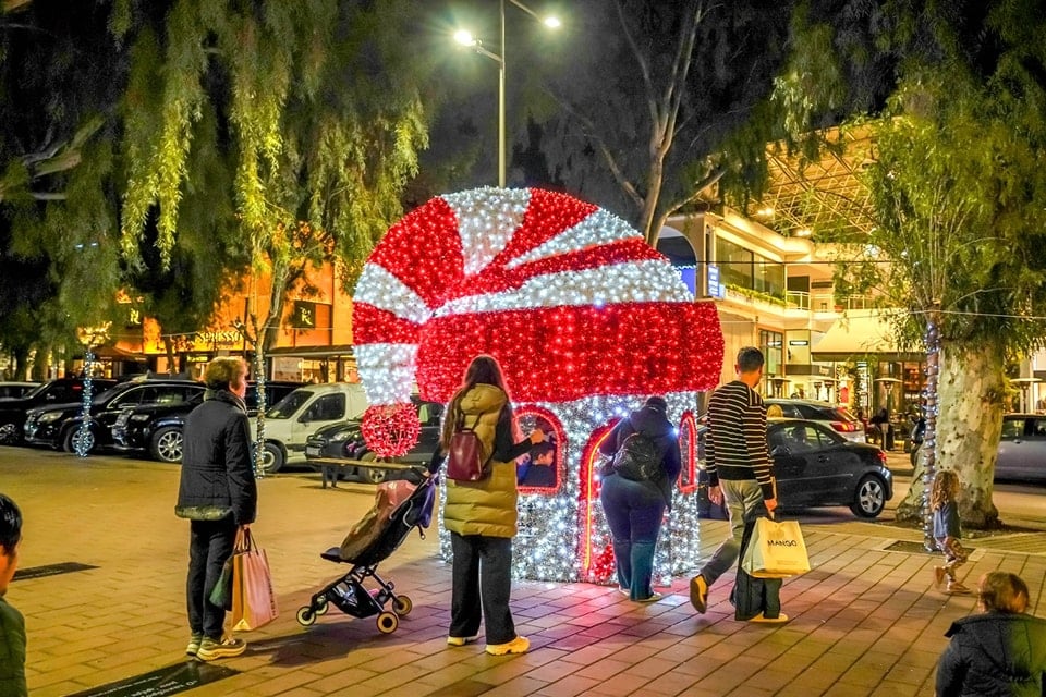 Γιώργος Παπανικολάου – Δήμαρχος Γλυφάδας! Καλό μήνα σε όλες και σε όλους!