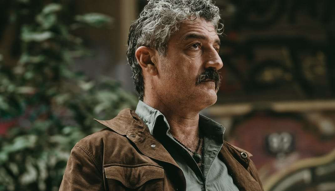 Δημήτρης Ήμελλος βιογραφικό! Η σχεση, οικογενεια, γυναικα, παιδια, σειρες, instagram και facebook