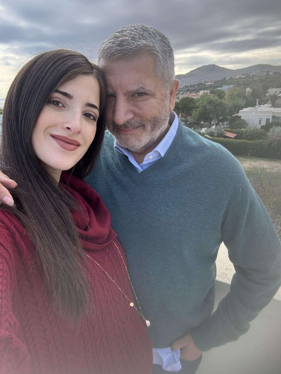 Ο Γιώργος Πατούλης εύχεται στην σύζυγο του