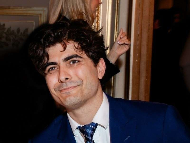 Ποιος ειναι ο Βαρδής Βαρδινογιάννης junior Βιογραφικό ηλικία σχέση και startup