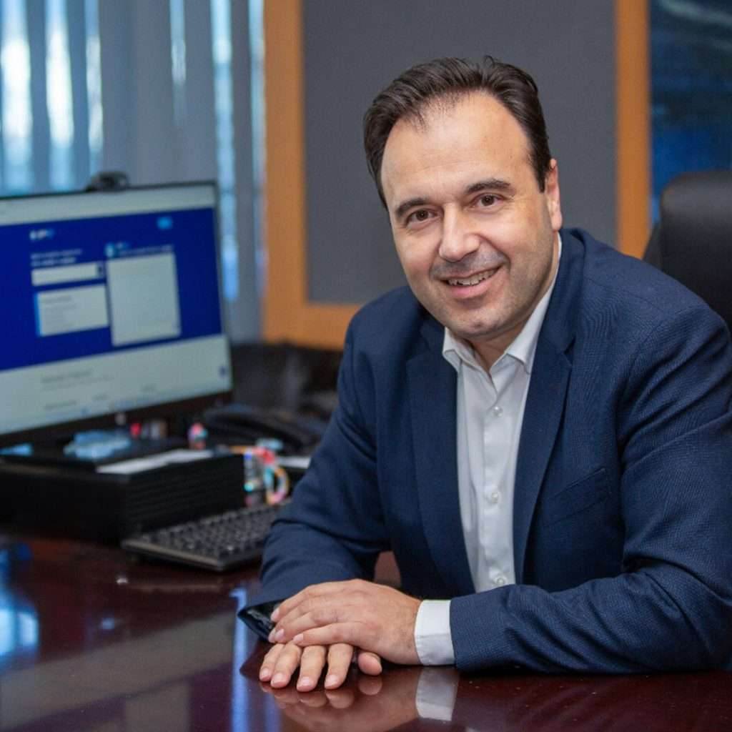 Δημήτρης Παπαστεργίου: Αυτό ειναι το  βιογραφικό και η ηλικία