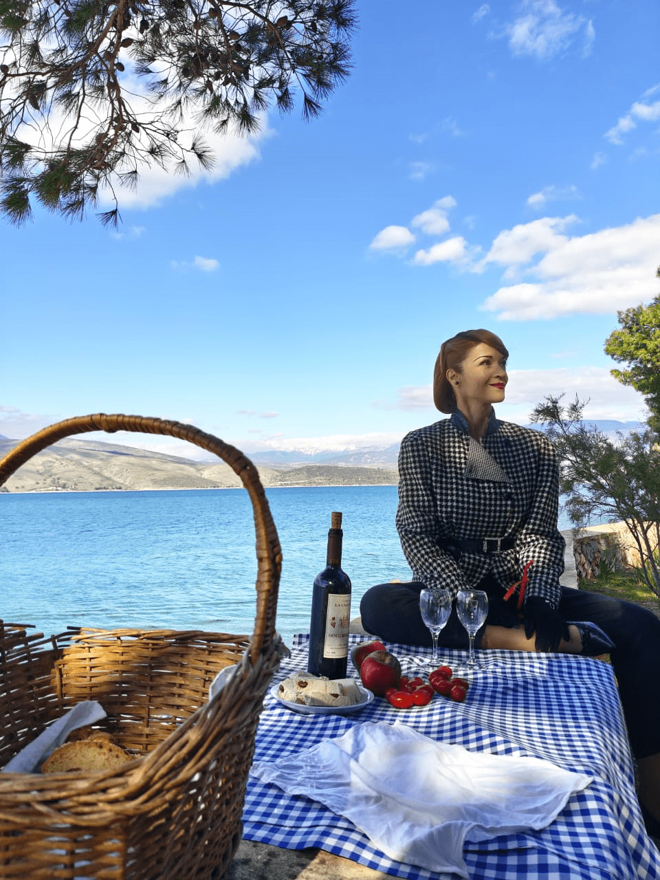 Γαλαξίδι! Βρίσκεται αυτές τις ημέρες ο «Άγιος έρωτας» και ο Πιέρρος Ανδρακάκος