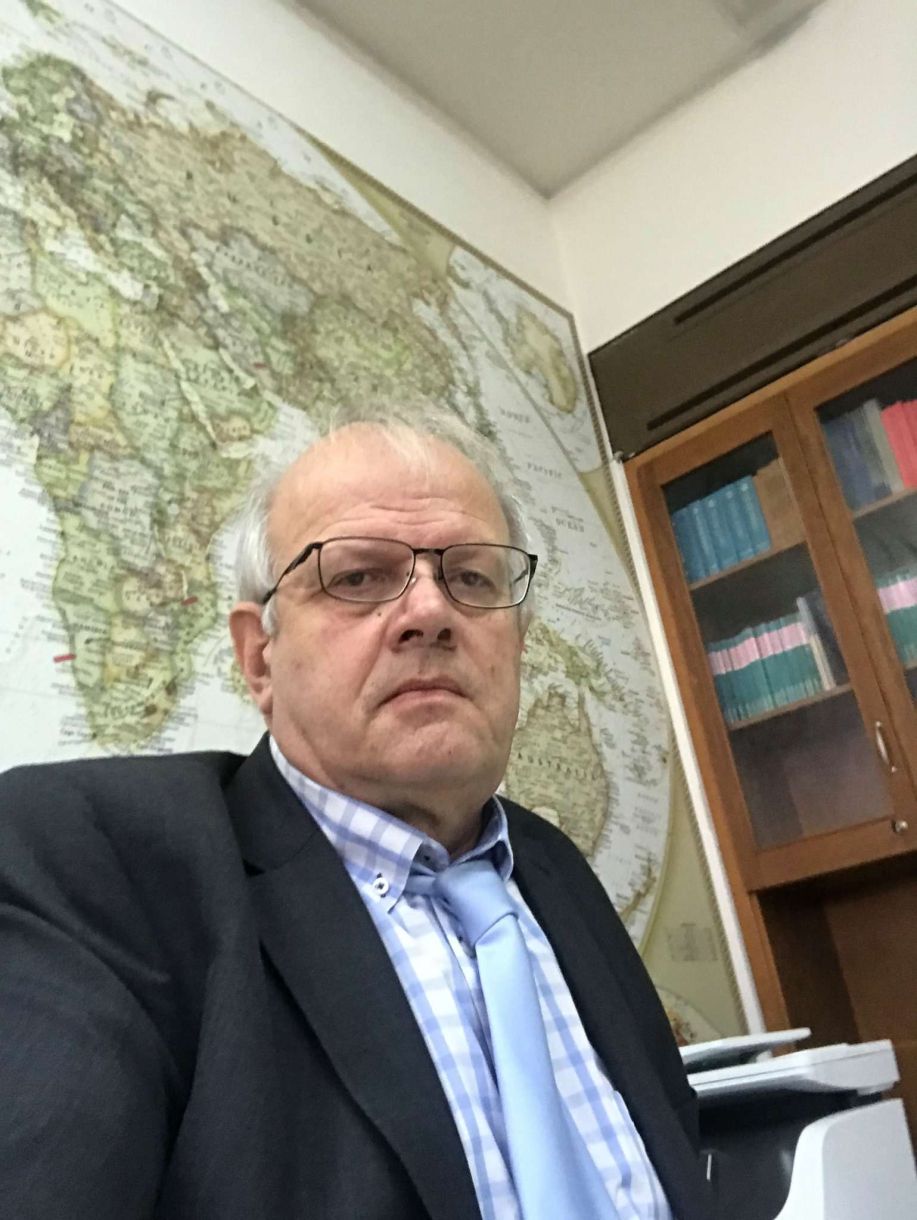 Άκης Τσελέντης ηλικία, ημερομηνία γέννησης, βιογραφικό σπουδές, σύζυγος, γάμος