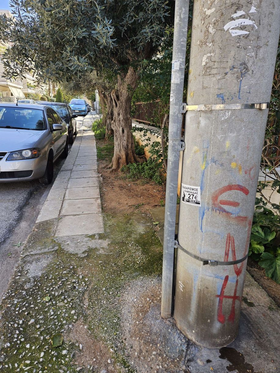 Γλυφάδα τώρα! Δρόμοι – διαβάσεις – πεζοδρόμια! Γιατί ο άνθρωπος ποτέ δεν αλλάζει!