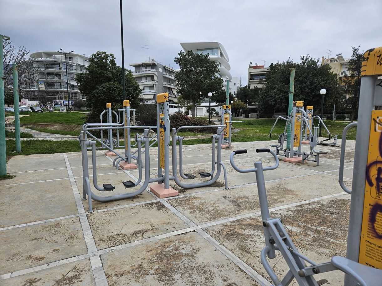 Δημοτικά γυμναστήρια: Οι βανδαλισμοί συνεχίζονται αλλά δες πως αντέχουν