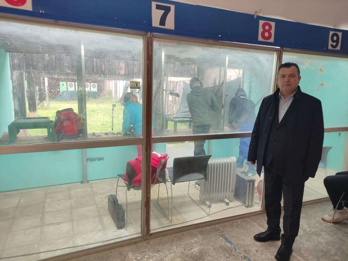 Χρήστος Μπουκώρος βιογραφικό 6