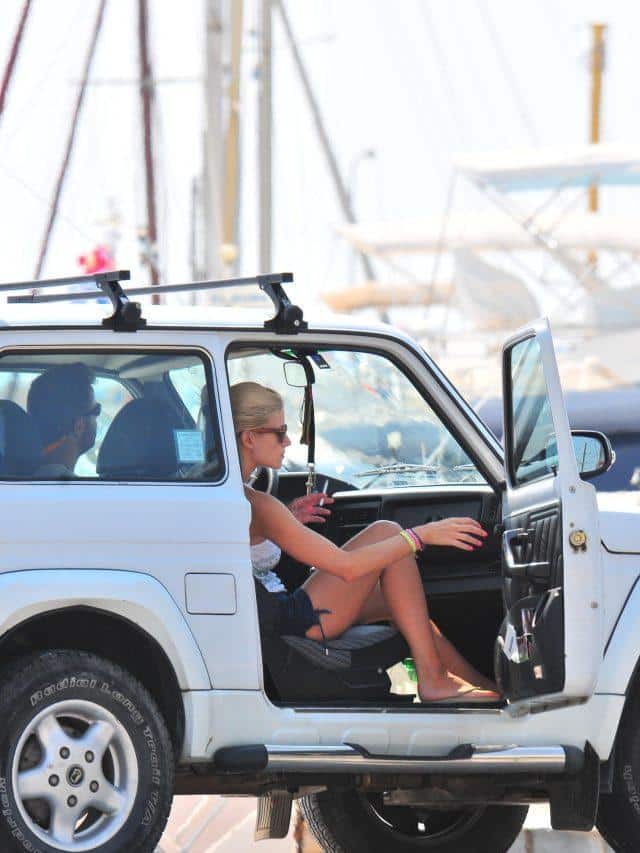 cropped Δίαιτες διασήμων Τι κρατάει αντί για φαγητό η Αραβανή 1 1