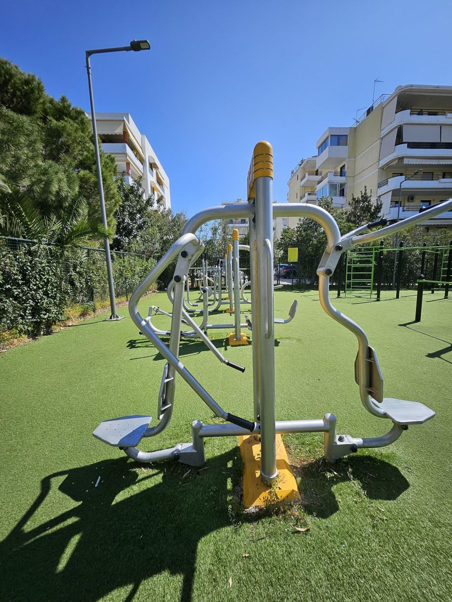 Γυμναστείτε…ΕΞΩ! Γυμναστήριο στα νότια, βάρεσε κανόνι, άνοιξε άλλο και δεν αναγνωρίζει τις συνδρομές