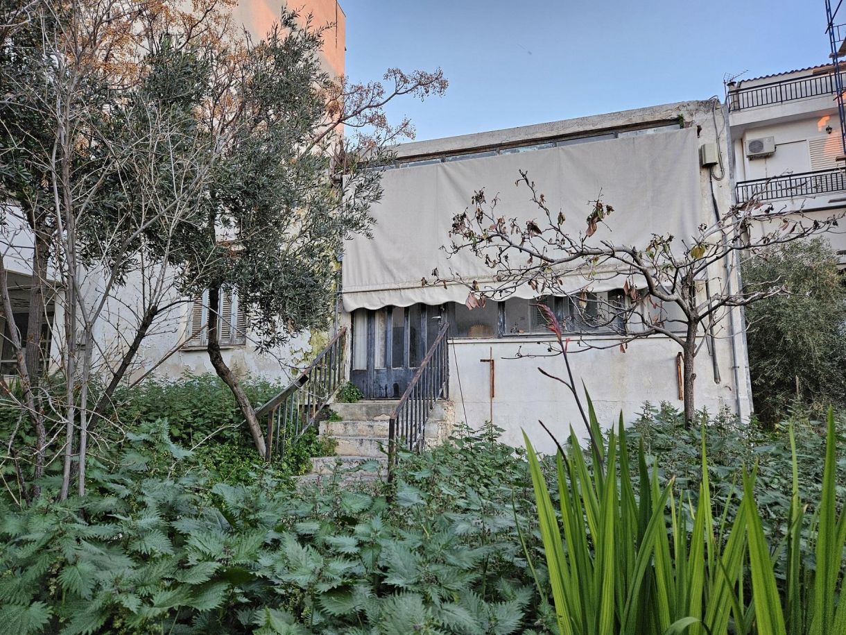 Ελλάδα! Χιλιάδες ΣΠΙΤΙΑ με ΝΕΚΡΟΥΣ ιδιοκτήτες! Η ΜΑΦΙΑ τα μοιράζει στους δικούς ΤΗΣ να μένουν ΤΣΑΜΠΑ!