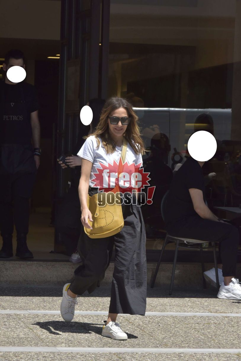 Paparazzi Δέσποινα Βανδή Πόσες φορές τη βδομαδα βγαίνει από το κομμωτήριο
