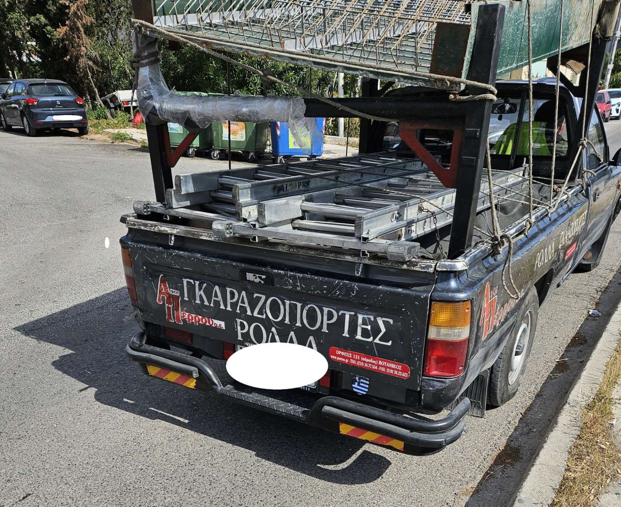 Γλυφάδα δρόμοι! Αν σκοτώσει κάποιον θα ναι αργά…