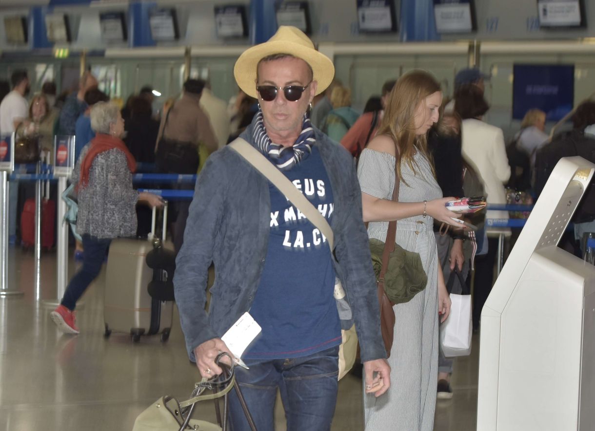 Διάσημοι gossip: Θα σε “ζουζουνίζουν”, θα σε γυροφέρνουν μέχρι να τους δεις και να τους φωτογραφήσεις!