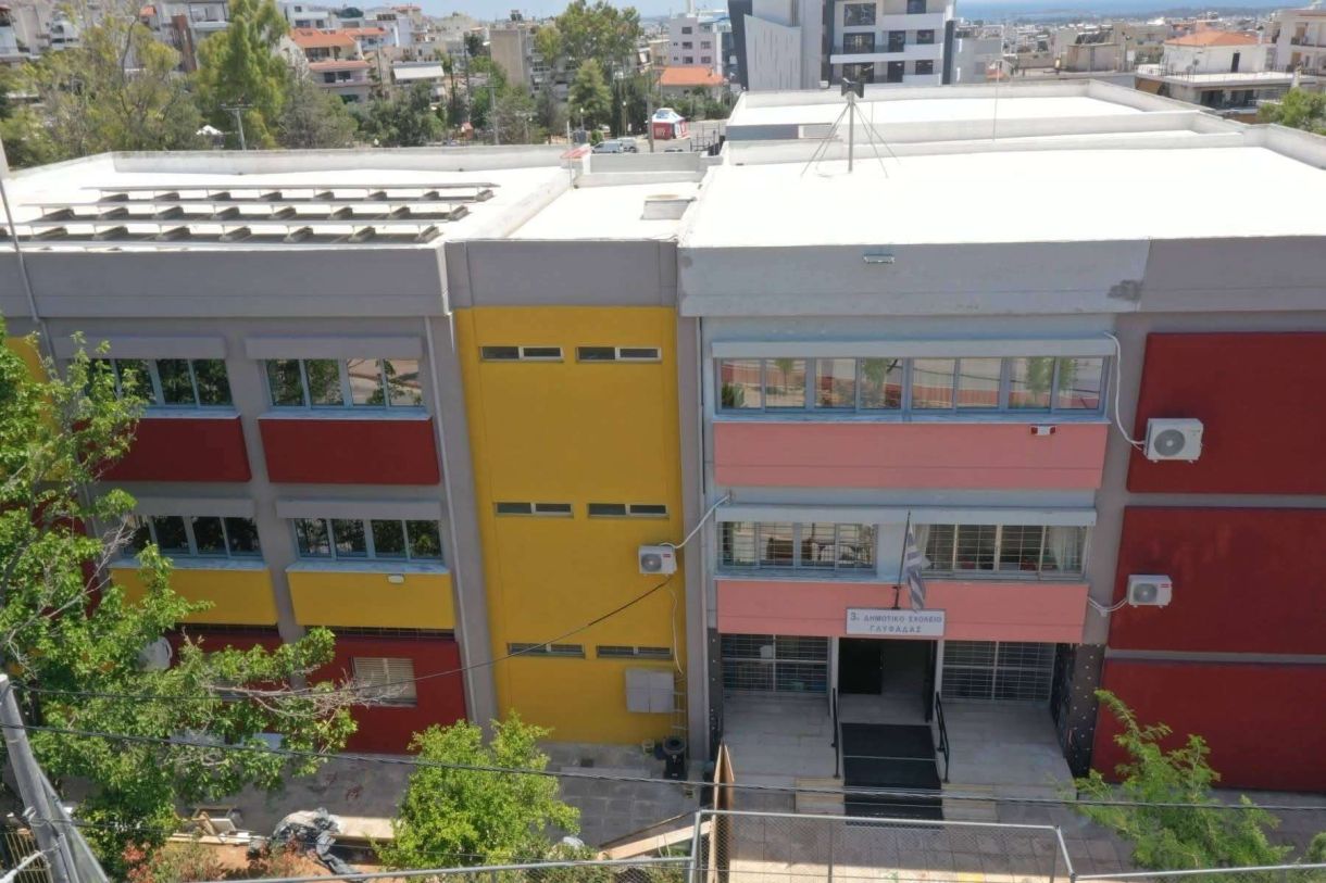 Το 3ο Δημοτικό Σχολείο Γλυφάδας γίνεται ολοκαίνουργιο