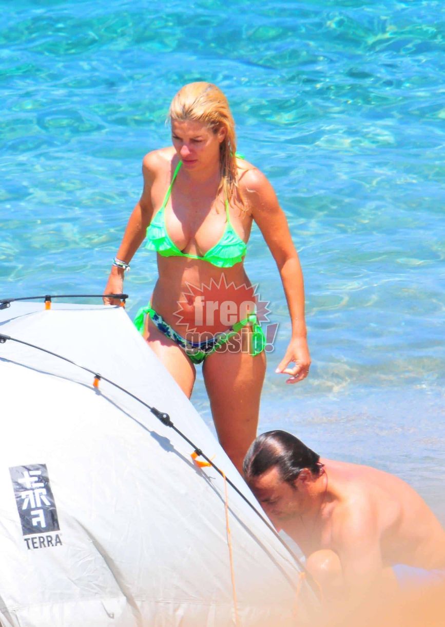 Paparazzi! Η ιστορία πίσω από την φωτογραφία! Δεν είναι μία…