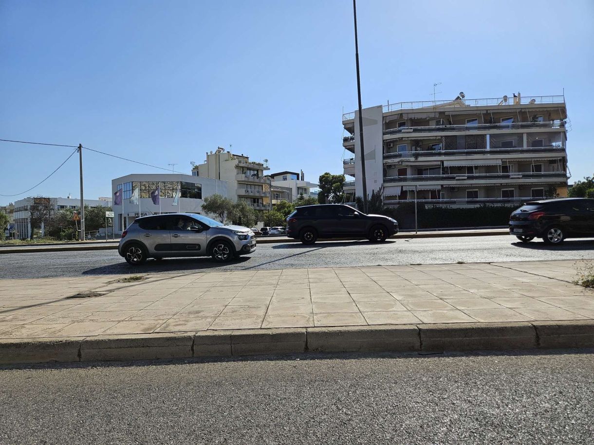 Κίνηση στους δρόμους τώρα