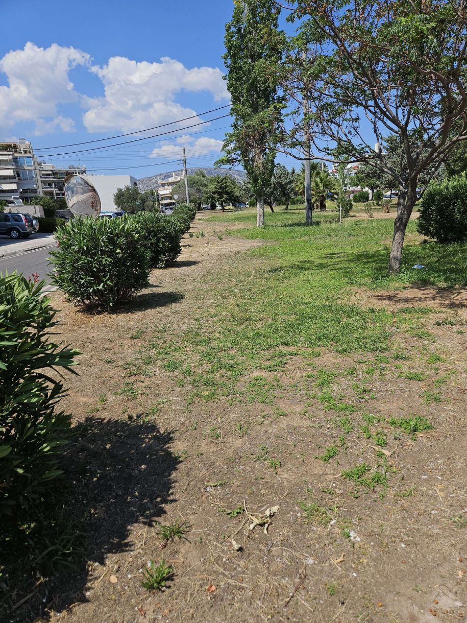 Καιρός σήμερα! Νότια προάστια – Γλυφάδα! Ένα βασανιστήριο να περπατήσεις 100 μέτρα