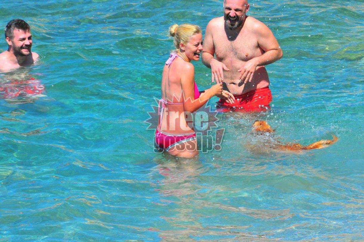 Νίκος Μουτσινάς ηλικία σύντροφος βιογραφικό