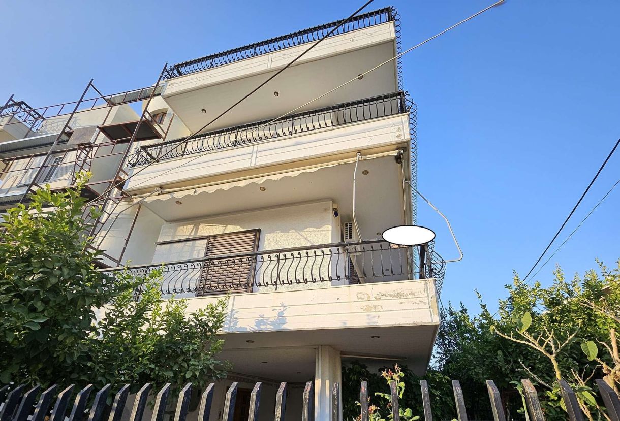 Σπίτια – ακίνητα Γλυφάδα! Ο ΜΥΘΟΣ της αντιπαροχής κρύβει το καλά οργανωμένο έγκλημα