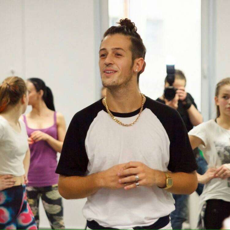 Τάσος Ξιαρχό ΒΙΟΓΡΑΦΙΚΟ ηλικία, ύψος, καταγωγή το αληθινό όνομα! 7