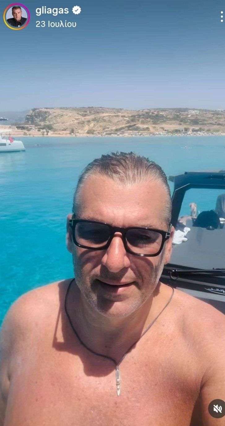 Γιώργος Λιάγκας διακοπές 2925. Μας δείχνει&nbsp; το πανάκριβο&nbsp; σκάφος ξανά
