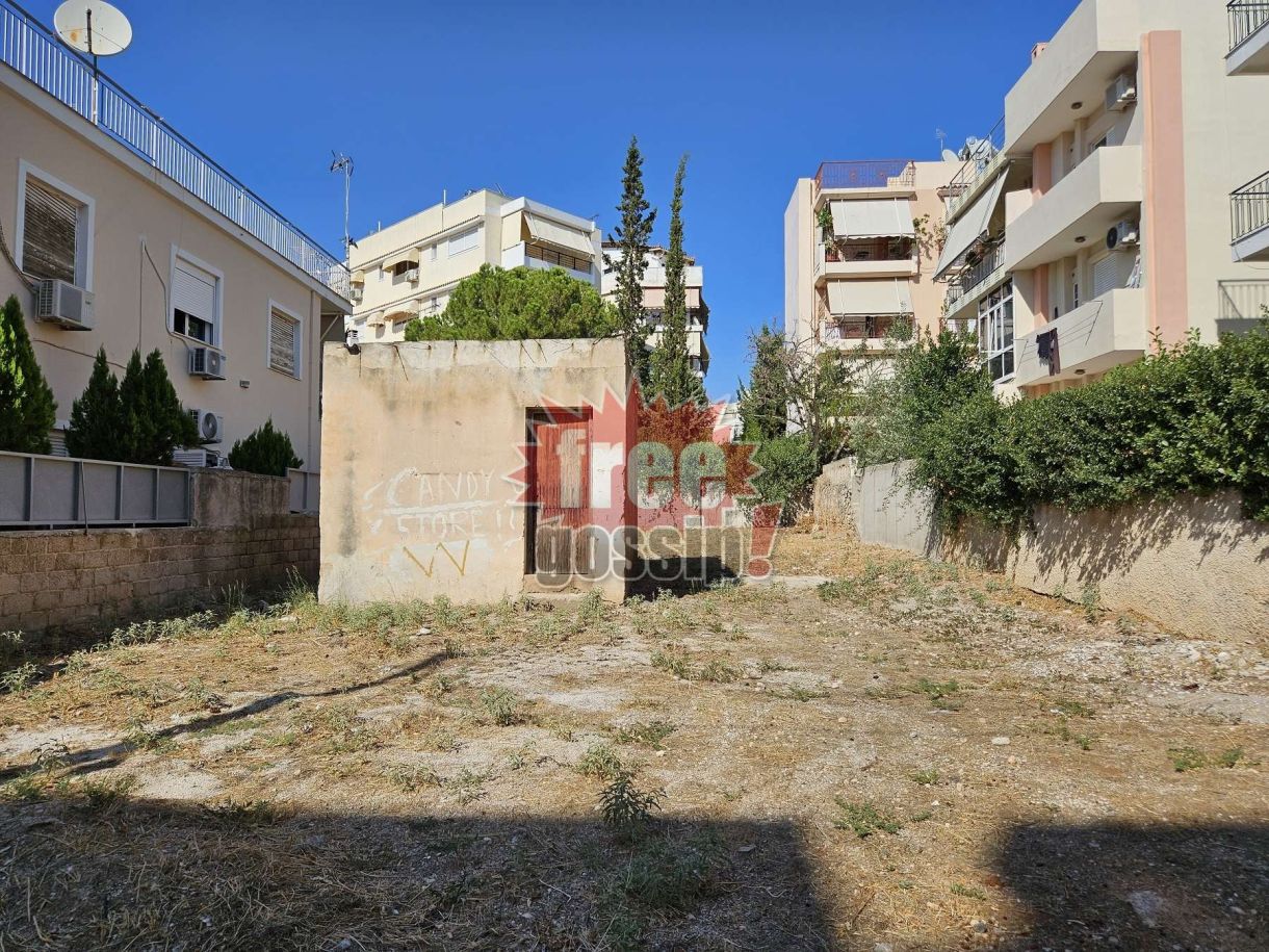 Άνω Γλυφάδα (βίντεο)! Οικόπεδο φιλέτο! Οι σπείρες ακινήτων δεν μπορούν να το βάλουν στο χέρι;!