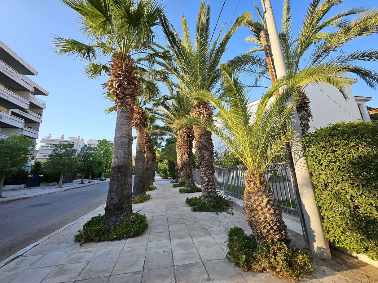 Γλυφάδα! Το L.A. της Ελλάδας!