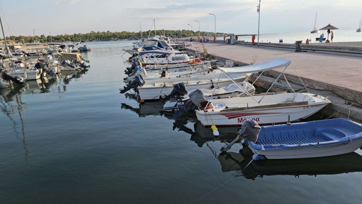 Γλυφάδα μαρίνα σκάφη (βίντεο)! Που να πας μ’ αυτό το…παιδικό;