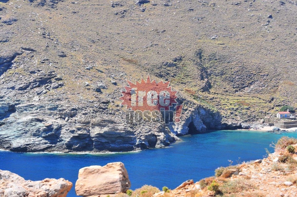 Ελλάδα παραλίες παρθένες από ξαπλώστρες! Άλλο…δέος!